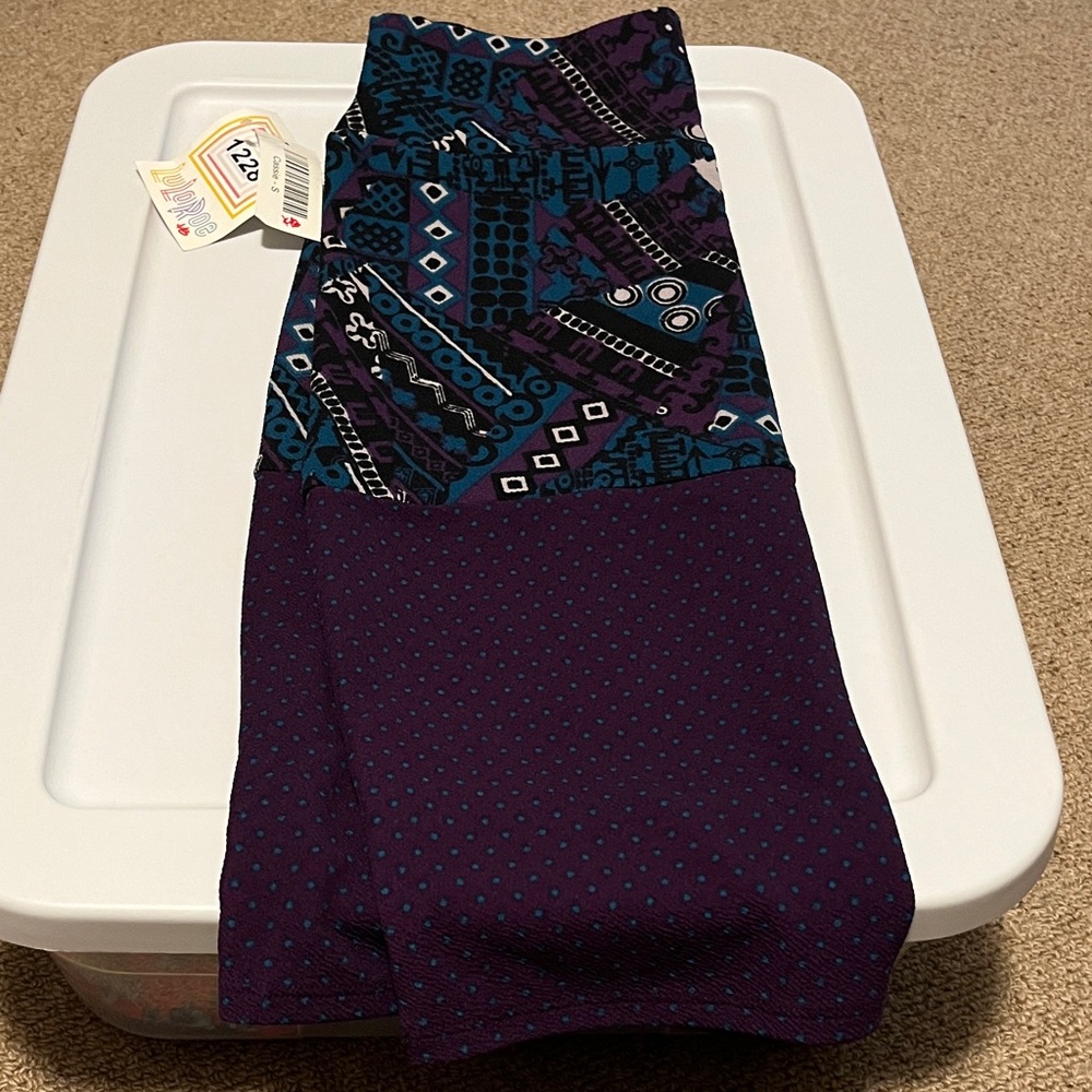 LulaRoe Cassie Purple and Blue Patterned Skirt NWTs